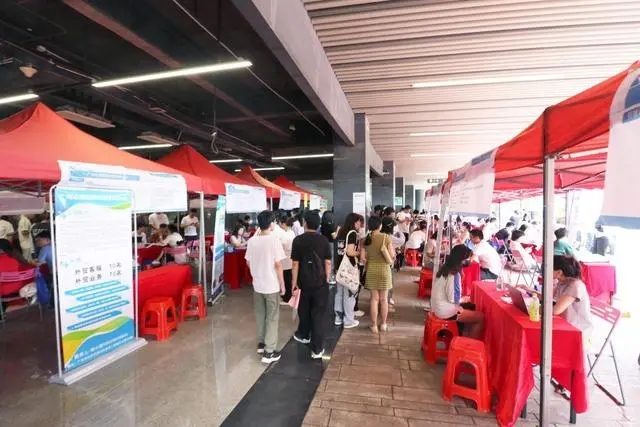 5000+名企崗位待賢才！這場(chǎng)招聘會(huì)人氣爆棚
